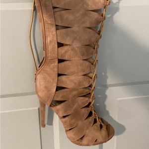 Brown Croc-Skinned Heeled Sandal